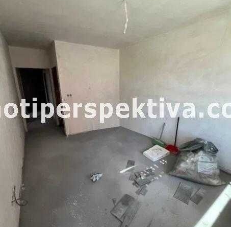 Тристаен апартамент в Пловдив, Христо Смирненски - 111 кв.м за 1271 €/кв.м - Снимка #1