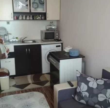 Дава се под наем Двустаен апартамент в Пловдив, Западен - 65 кв.м за 357 € - Снимка #1