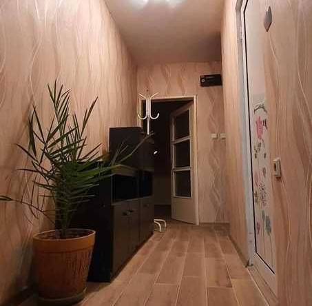 Дава се под наем Двустаен апартамент в Бургас, Братя Миладинови - 65 кв.м за 135 € - Снимка #1