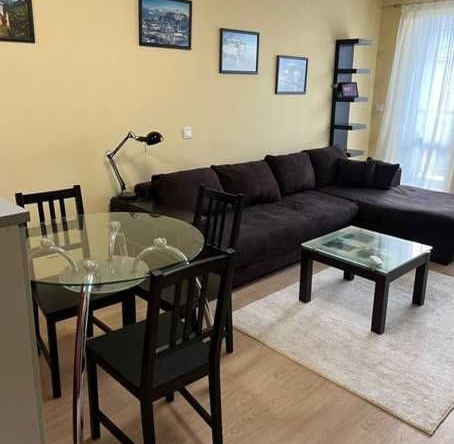 Дава се под наем Двустаен апартамент в София, Студентски град - 77 кв.м за 601.8 € - Снимка #1