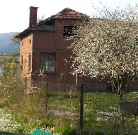 Къща в София, Център - 180 кв.м за 156 €/кв.м - Снимка #1