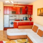 Дава се под наем Двустаен апартамент в Варна, Център - 70 кв.м за 500 € - Снимка #1