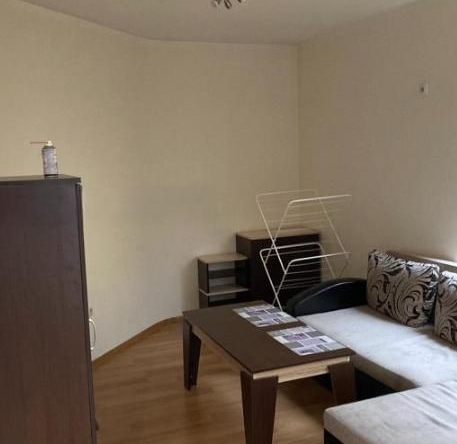 Дава се под наем Двустаен апартамент в Пловдив, Тракия - 72 кв.м за 350 € - Снимка #1