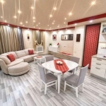 Дава се под наем Тристаен апартамент в Варна, Чайка - 95 кв.м за 747.66 € - Снимка #1