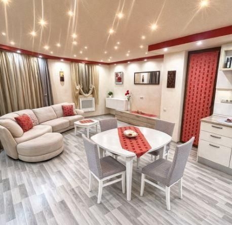 Дава се под наем Тристаен апартамент в Варна, Чайка - 95 кв.м за 747.66 € - Снимка #1