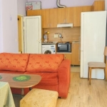 Дава се под наем Двустаен апартамент в Варна, Цветен квартал - 50 кв.м за 224.4 € - Снимка #1