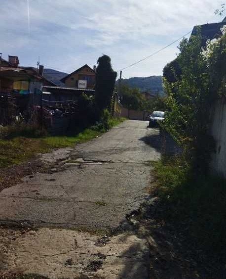 Парцел в с. Лозен, Област София-град - 1661 кв.м за 46 €/кв.м - Снимка #1