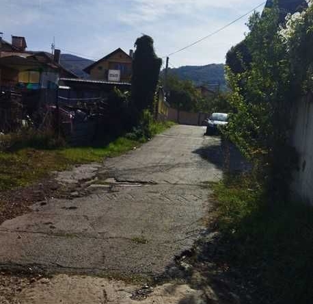 Парцел в с. Лозен, Област София-град - 1661 кв.м за 73 €/кв.м - Снимка #1