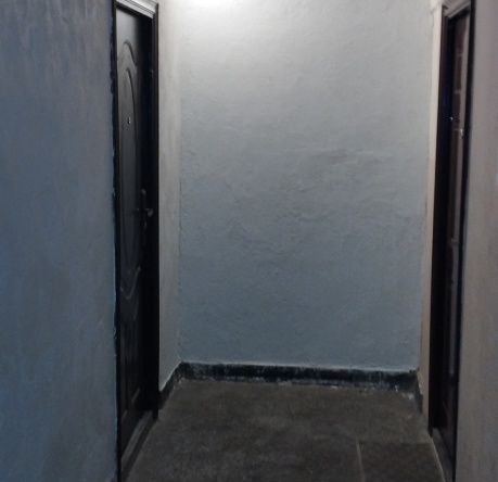 Двустаен апартамент в Панагюрище - 75 кв.м за 667 €/кв.м - Снимка #1