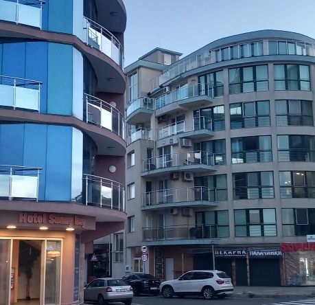 Дава се под наем Ателие в Поморие - 43 кв.м за 229.5 € - Снимка #1