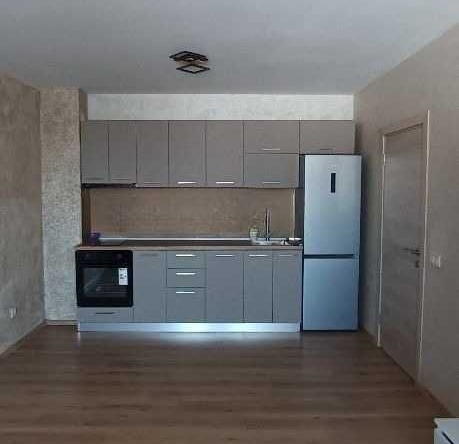 Дава се под наем Двустаен апартамент в Божурище - 72 кв.м за 440 € - Снимка #1