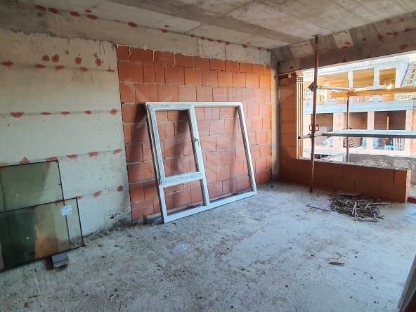 Тристаен апартамент в Пловдив, Христо Смирненски - 106 кв.м за 1202 €/кв.м - Снимка #1