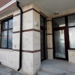 Дава се под наем Магазин в Айтос - 40 кв.м за 178.5 € - Снимка #1