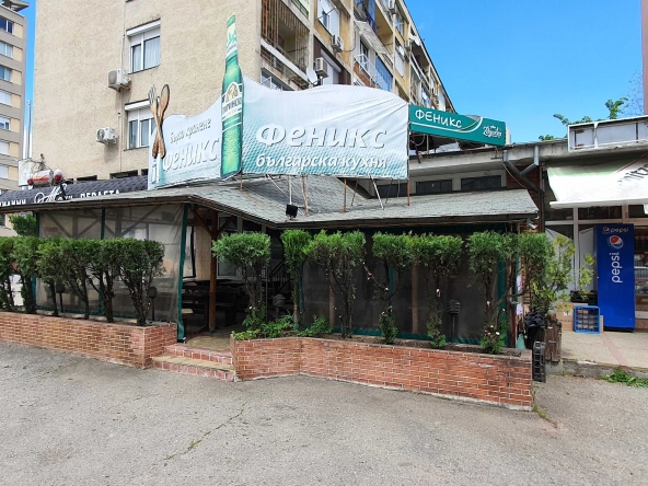 Заведение в Благоевград, Идеален център - 100 кв.м за 21 €/кв.м - Снимка #1