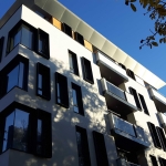 Дава се под наем Тристаен апартамент в Плевен, Идеален център - 72 кв.м за 320 € - Снимка #1