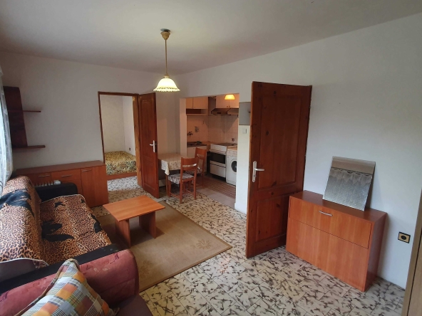 Дава се под наем Двустаен апартамент в Пловдив, Мараша - 40 кв.м за 280.5 € - Снимка #1