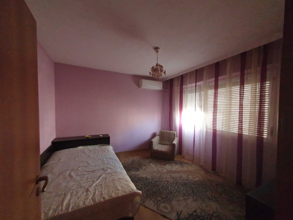 Двустаен апартамент в Бургас, Славейков - 61 кв.м за 1361 €/кв.м - Снимка #1