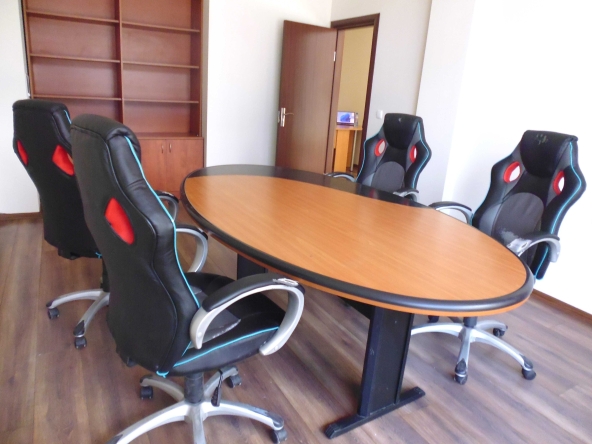 Дава се под наем Офис в София, Люлин 8 - 46 кв.м за 614 € - Снимка #1