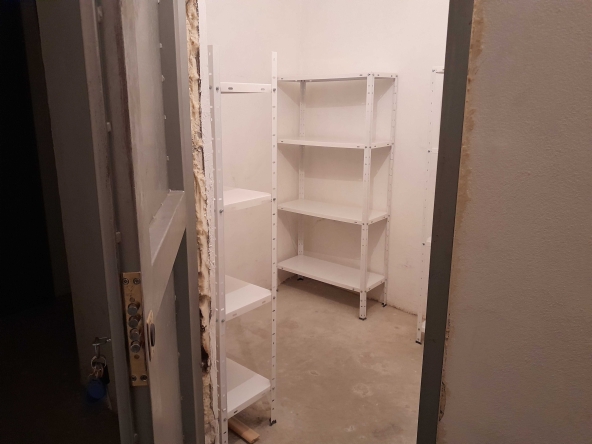 Дава се под наем Склад в София, Витоша - 5 кв.м за 50 € - Снимка #1