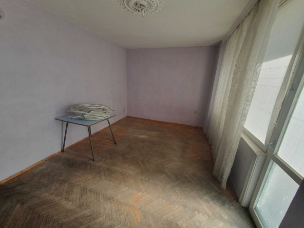 Тристаен апартамент в Велико Търново, Колю Фичето - 75 кв.м за 1727 €/кв.м - Снимка #1