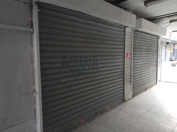 Дава се под наем Магазин в София, Младост 3 - 15 кв.м за 388.62 € - Снимка #1