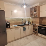 Дава се под наем Тристаен апартамент в София, Младост 3 - 98 кв.м за 612 € - Снимка #1