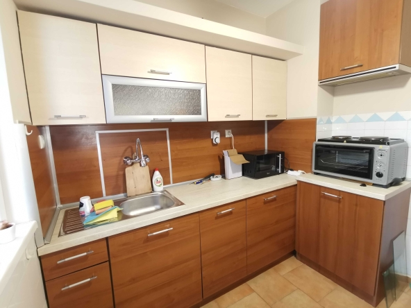 Дава се под наем Тристаен апартамент в София, Сухата река - 90 кв.м за 484.5 € - Снимка #1