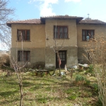 Къща в Брезник - 124 кв.м за 402 €/кв.м - Снимка #1