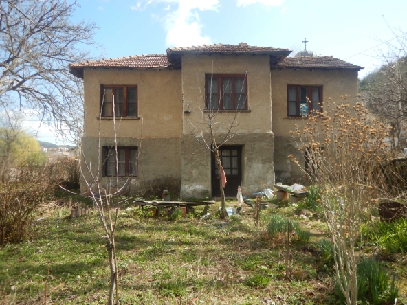 Къща в Брезник - 124 кв.м за 402 €/кв.м - Снимка #1