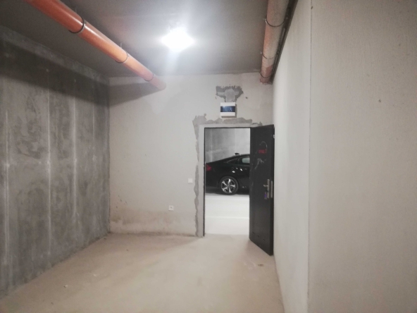 Склад в София, Кръстова вада - 36 кв.м за 831 €/кв.м - Снимка #1