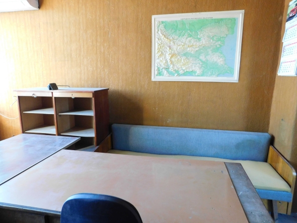 Дава се под наем Офис в Търговище, Център - 12 кв.м за 50 € - Снимка #1