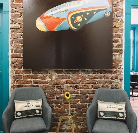 Дава се под наем Офис в София, Горна баня - 110 кв.м за 1300 € - Снимка #1