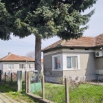 Къща в с. Окорш, Област Силистра - 100 кв.м за 255 €/кв.м - Снимка #1