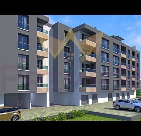 Тристаен апартамент в Варна, Кайсиева градина - 107 кв.м за 753 €/кв.м - Снимка #1