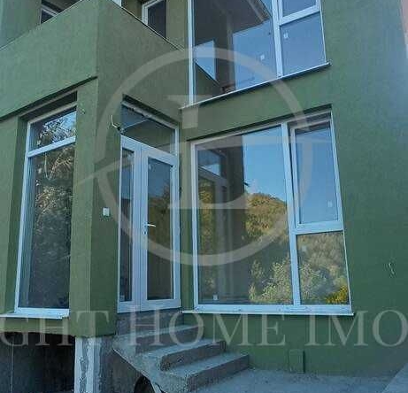 Къща в с. Руен, Област Пловдив - 100 кв.м за 918 €/кв.м - Снимка #1