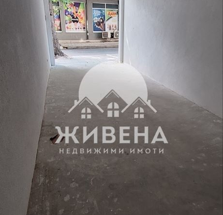 Гараж / Паркомясто в Варна, Колхозен пазар - 32 кв.м за 1938 €/кв.м - Снимка #1