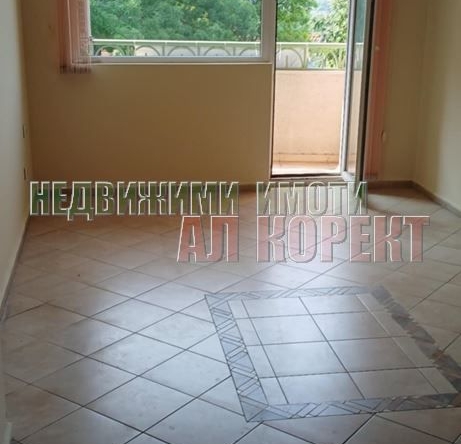 Дава се под наем Офис в Варна, Център - 70 кв.м за 510 € - Снимка #1