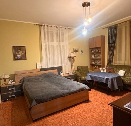 Тристаен апартамент в София, Чепинци - 75 кв.м за 3400 €/кв.м - Снимка #1