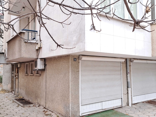 Дава се под наем Офис в София, Лозенец - 19 кв.м за 178.5 € - Снимка #1