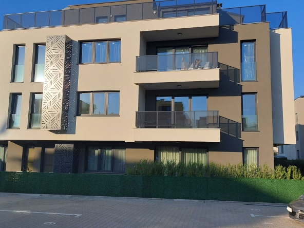 Тристаен апартамент в София, Овча купел - 97 кв.м за 2475 €/кв.м - Снимка #1