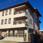 Хотел в Банско - 920 кв.м за 707 €/кв.м - Снимка #1