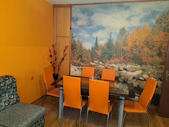 Четиристаен апартамент в Панагюрище - 140 кв.м за 929 €/кв.м - Снимка #1