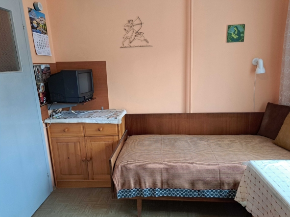 Двустаен апартамент в Пловдив, Център - 79 кв.м за 1176 €/кв.м - Снимка #1