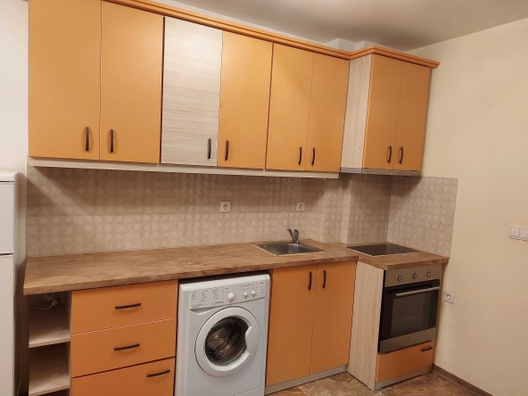 Дава се под наем Двустаен апартамент в Пловдив, Въстанически - 54 кв.м за 328.95 € - Снимка #1