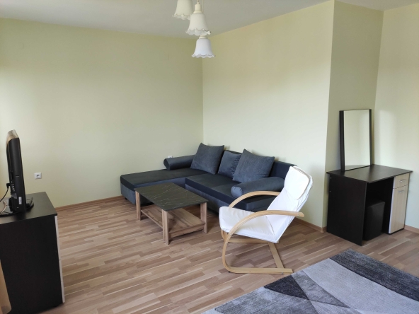 Дава се под наем Двустаен апартамент в Габрово, Бичкиня - 97 кв.м за 229.5 € - Снимка #1