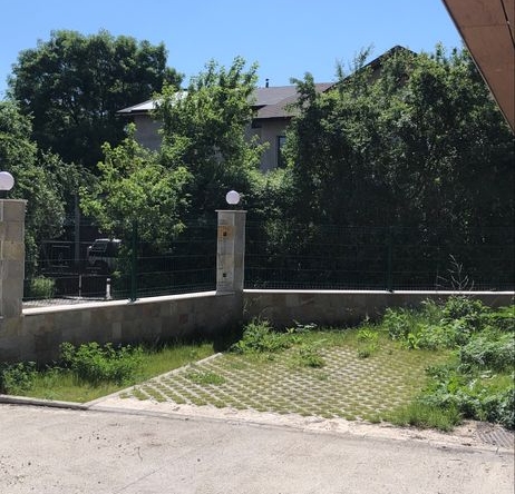 Дава се под наем Гараж / Паркомясто в София, Славия - 13 кв.м за 102 € - Снимка #1