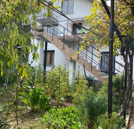 Етаж от къща в с. Кокаляне, Област София-град - 55 кв.м за 3364 €/кв.м - Снимка #1