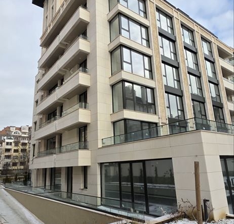 Тристаен апартамент в София, Лозенец - 130 кв.м за 1609 €/кв.м - Снимка #1
