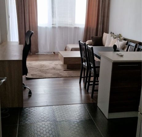 Дава се под наем Двустаен апартамент в София, Център - 65 кв.м за 598.23 € - Снимка #1