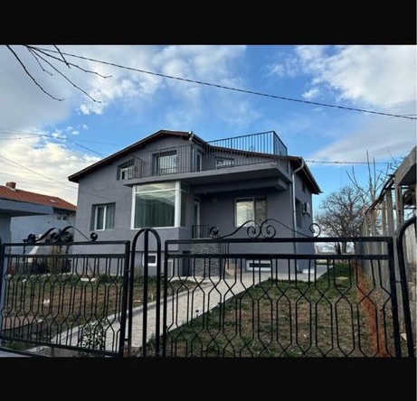 Къща в Велики Преслав - 160 кв.м за 1240 €/кв.м - Снимка #1